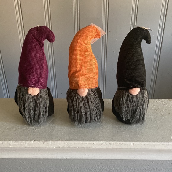 NWT- Set of 3- Purple, Orange & Black Hat get lkui Halloween Gnomes Decorations - Picture 14 of 17